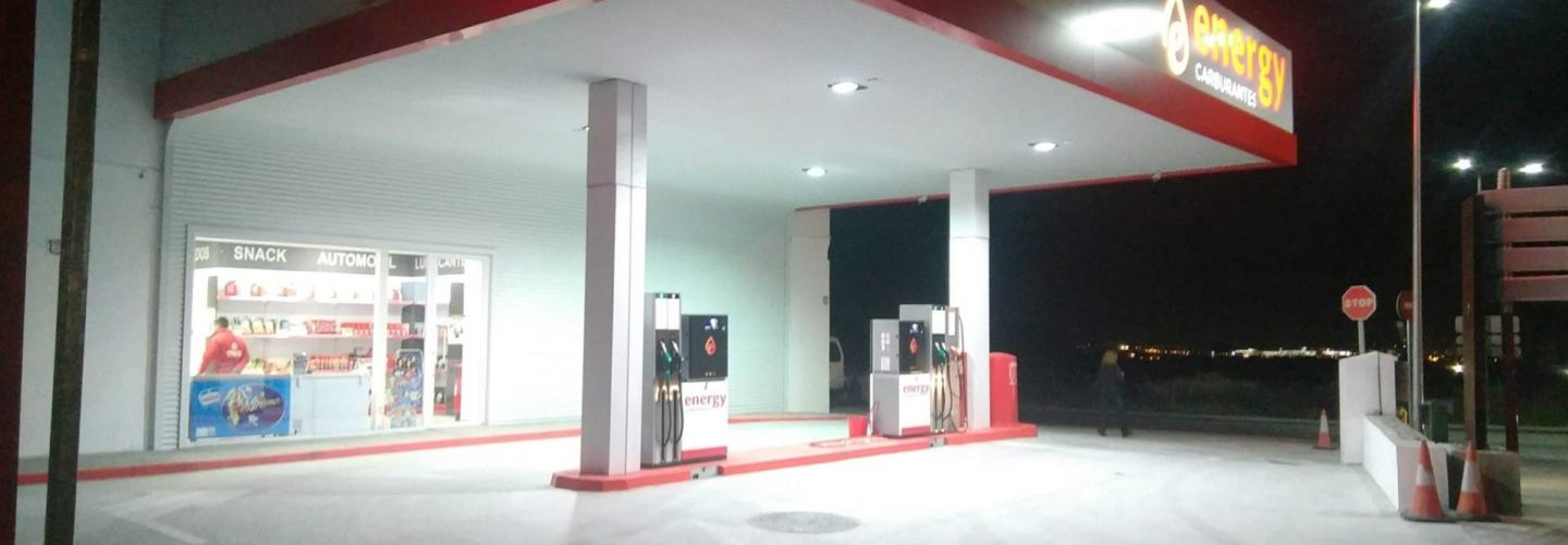 Gasolinera Bajo Coste en Monachil